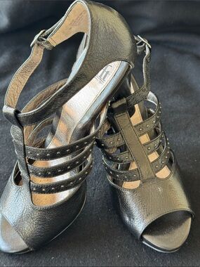 Sofft Black Studded Strappy Peep-Toe Heels